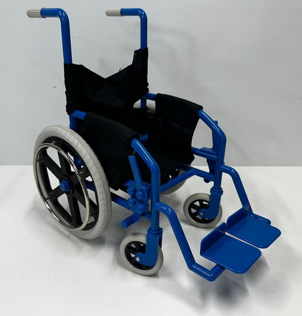 Vintage American Girl Pleasant Company Blue Wheelchair 18" Doll 1996 Retired